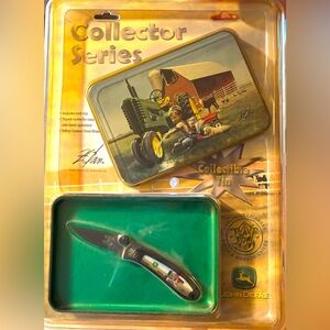 🆕 Vintage John Deere x Smith & Wesson Collector’s Series Tin & Knife Set